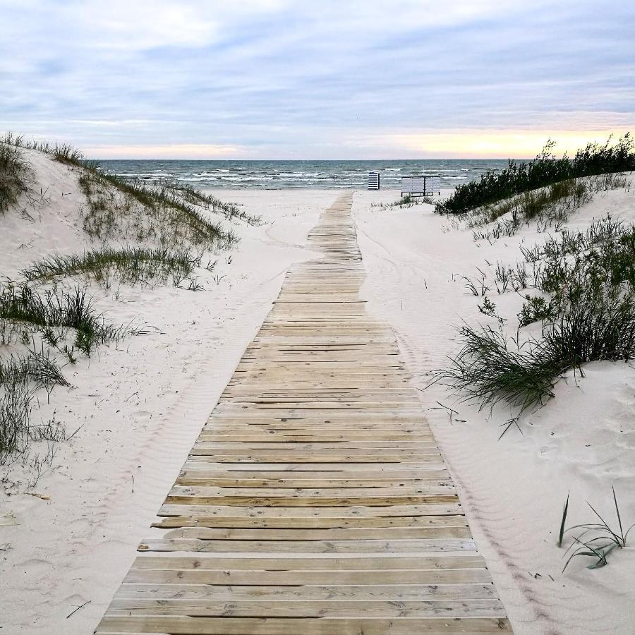 Southwest Seashore Apartment リエパーヤ エクステリア 写真